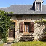 Vakantiehuis Charming Retreat With Garden *