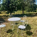 Charming Retreat With Garden Vakantiehuis Courcite